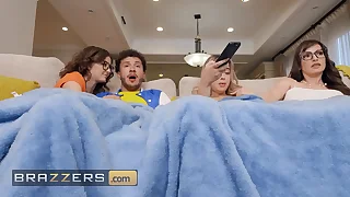 Lexi Luna Plays With Chloe Surreal Before Cataloguing Her Bf's Dick With Her Stepdaughter Leana Lovings - Brazzers